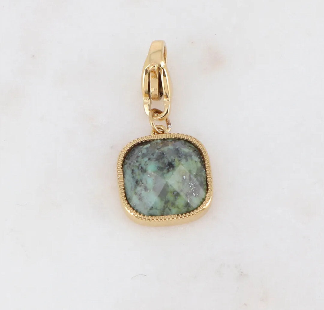 Les charms "Zoelia"