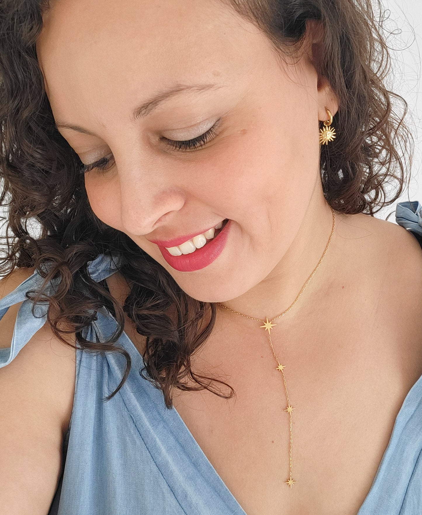 Le collier "Y" star en doré