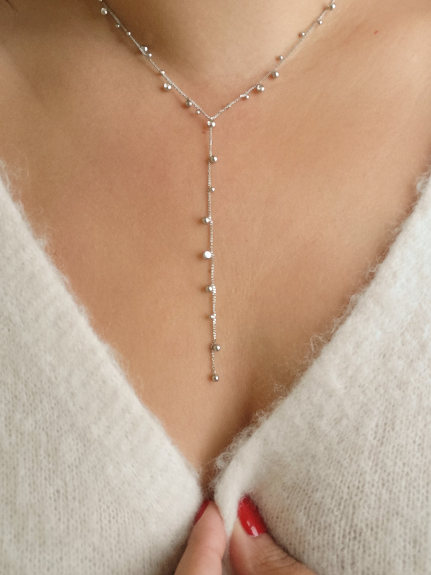 Le collier Y "Loly"