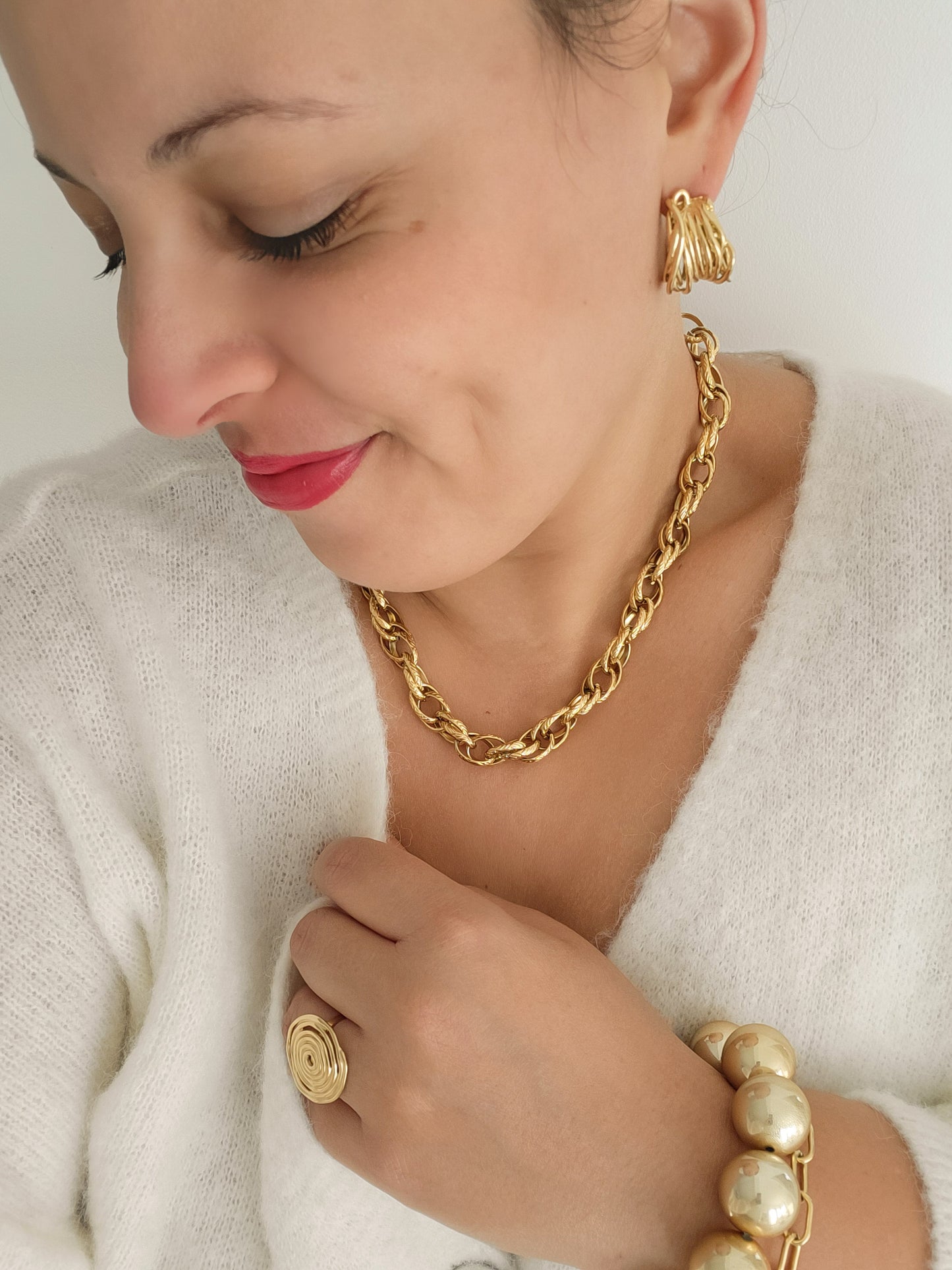 Le collier "Bonnie" doré en acier inoxydable