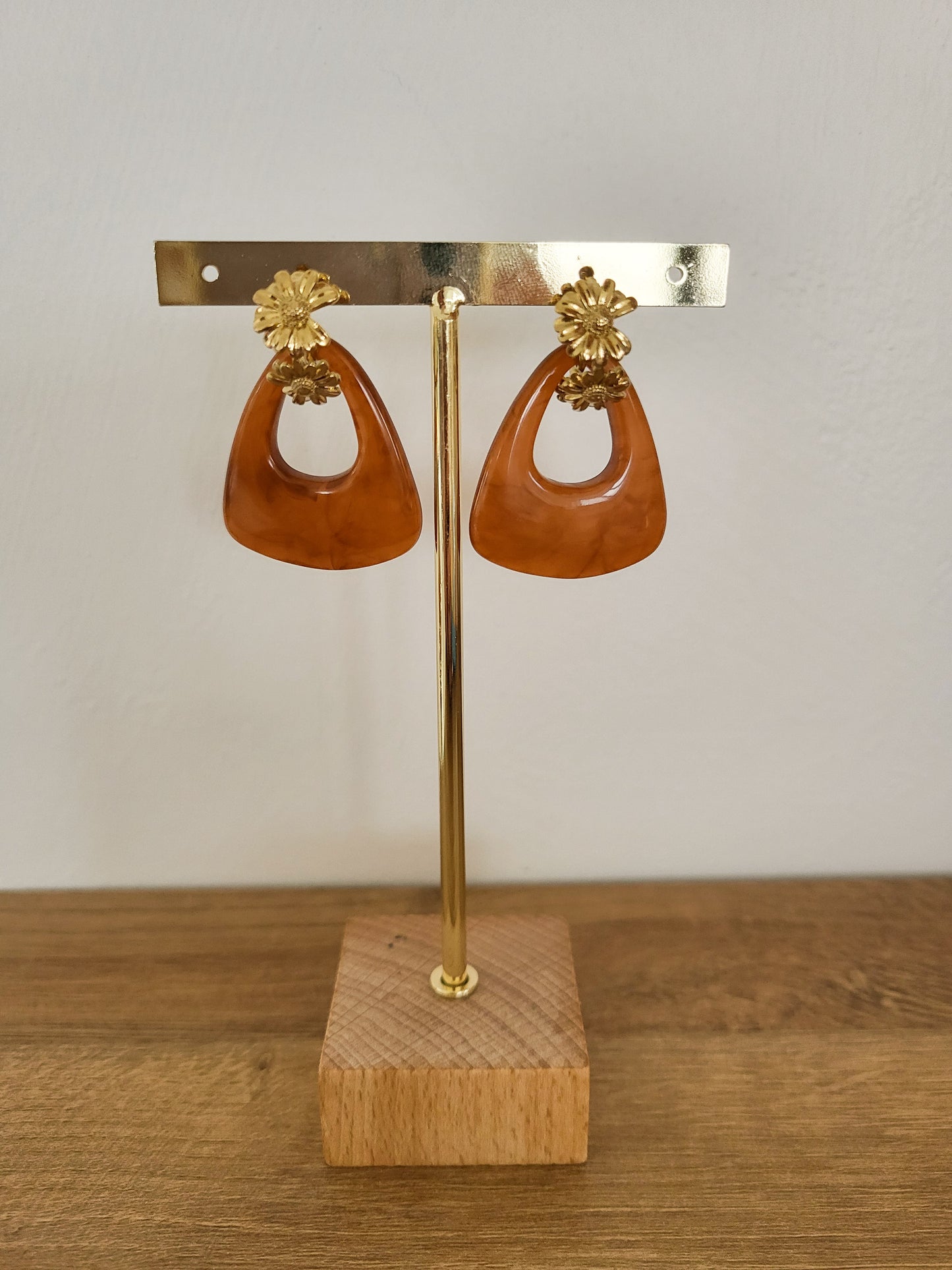 Les boucles d'oreilles "Alma"