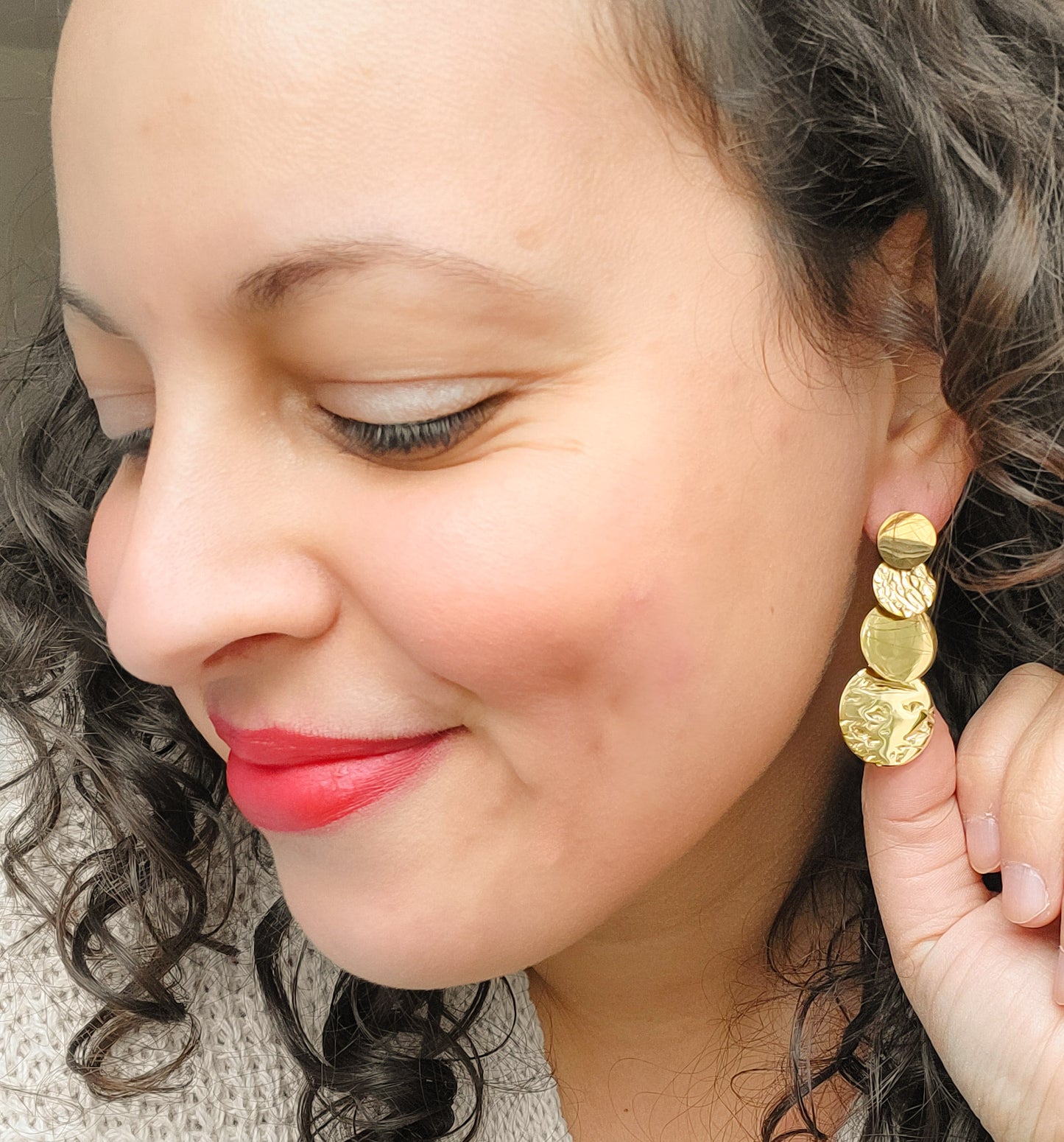 Les boucles d'oreilles "Gloria"