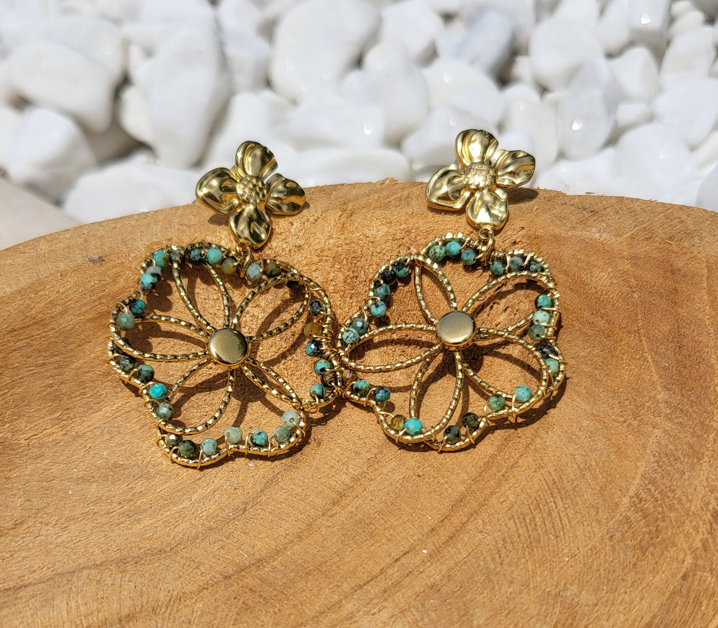 Les boucles d'oreilles "Azura"