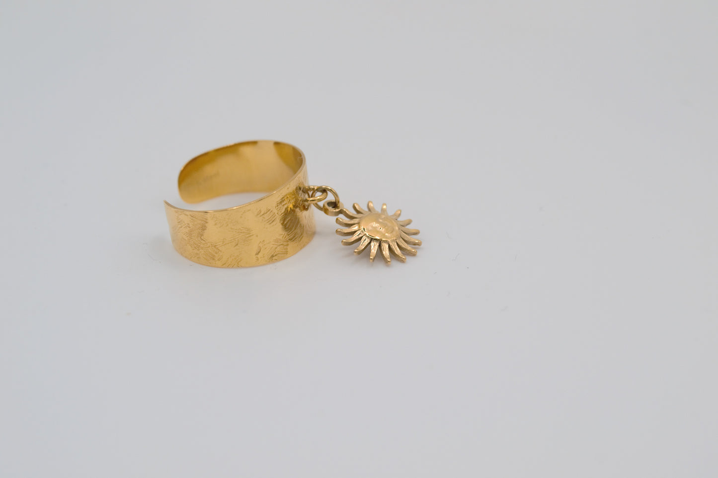 La bague breloque "Sunny"