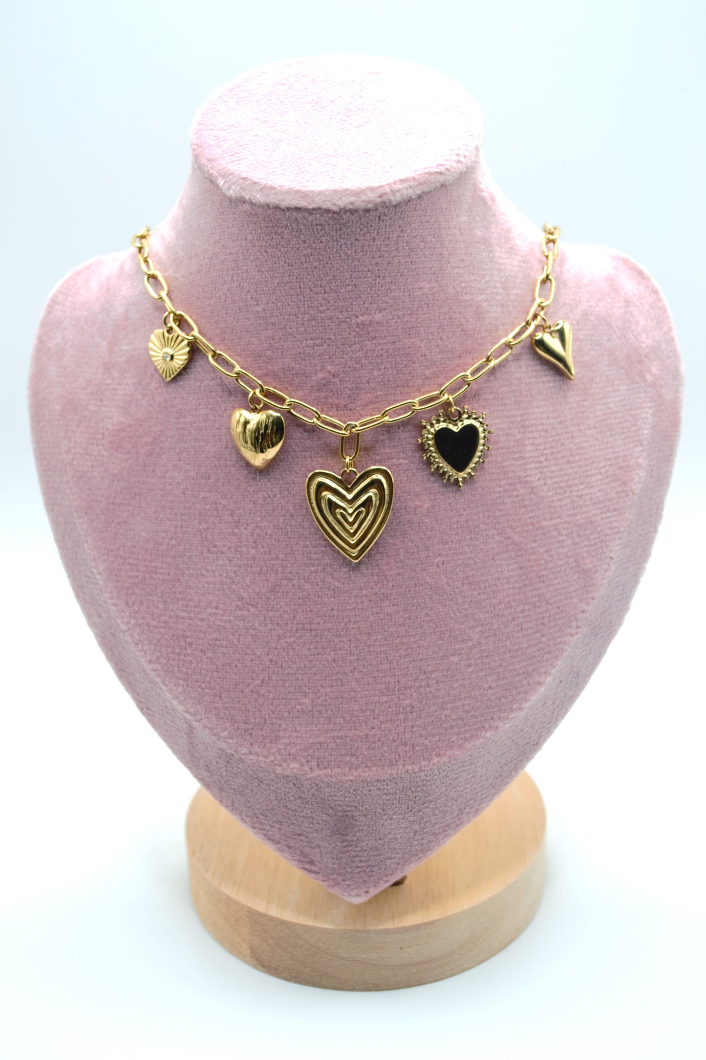 Le collier "charmant"