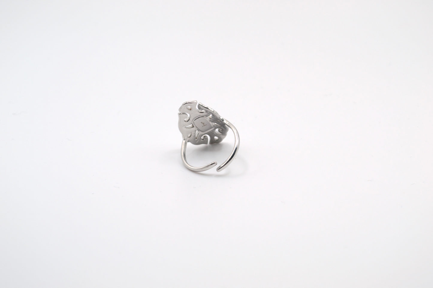 La bague "Athéna"