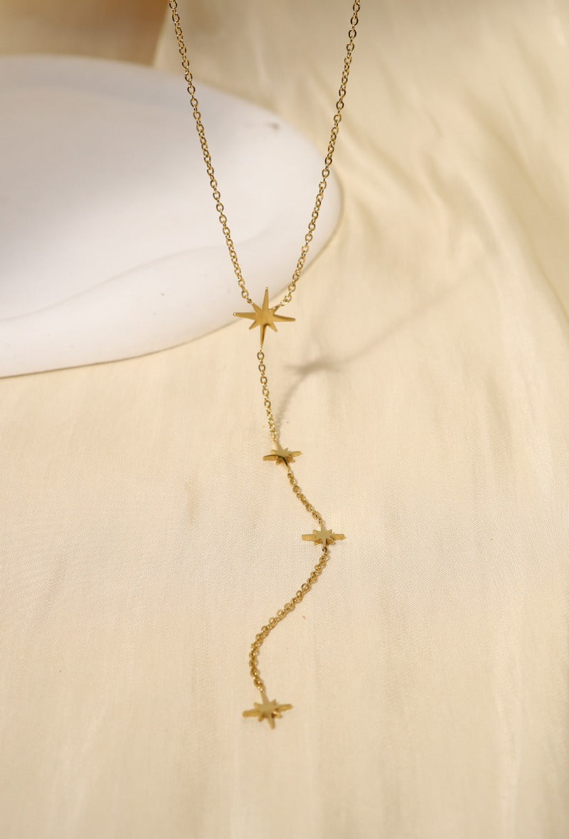 Le collier "Y" star en doré