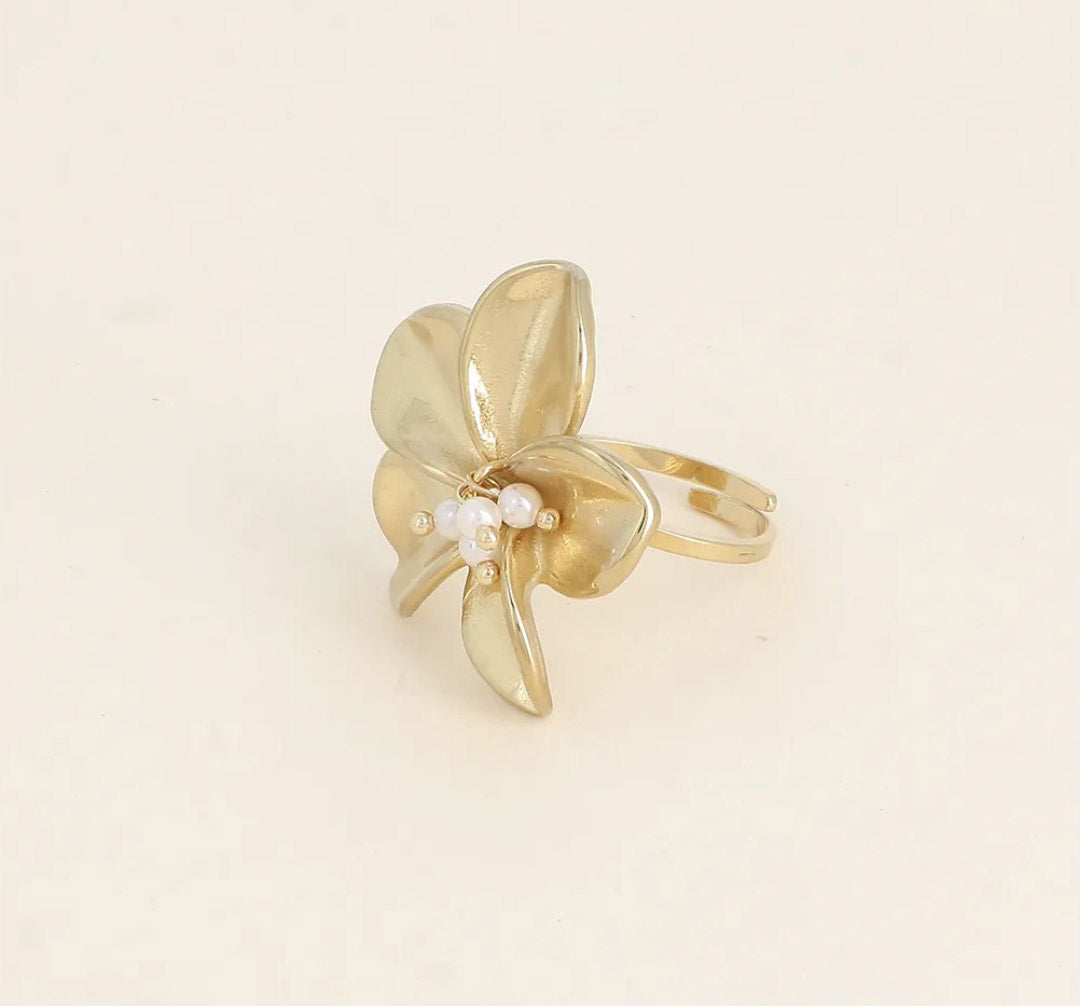 La bague "Clarissa"