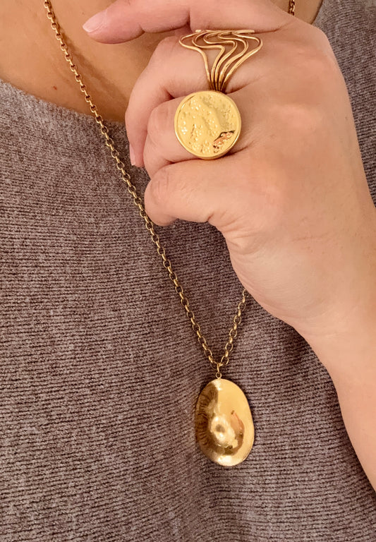 La bague ROSALIA