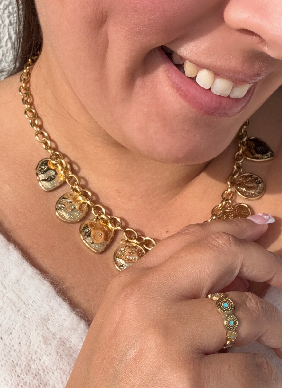 La bague MERYL