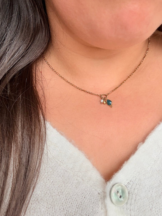 Le collier OPALINE
