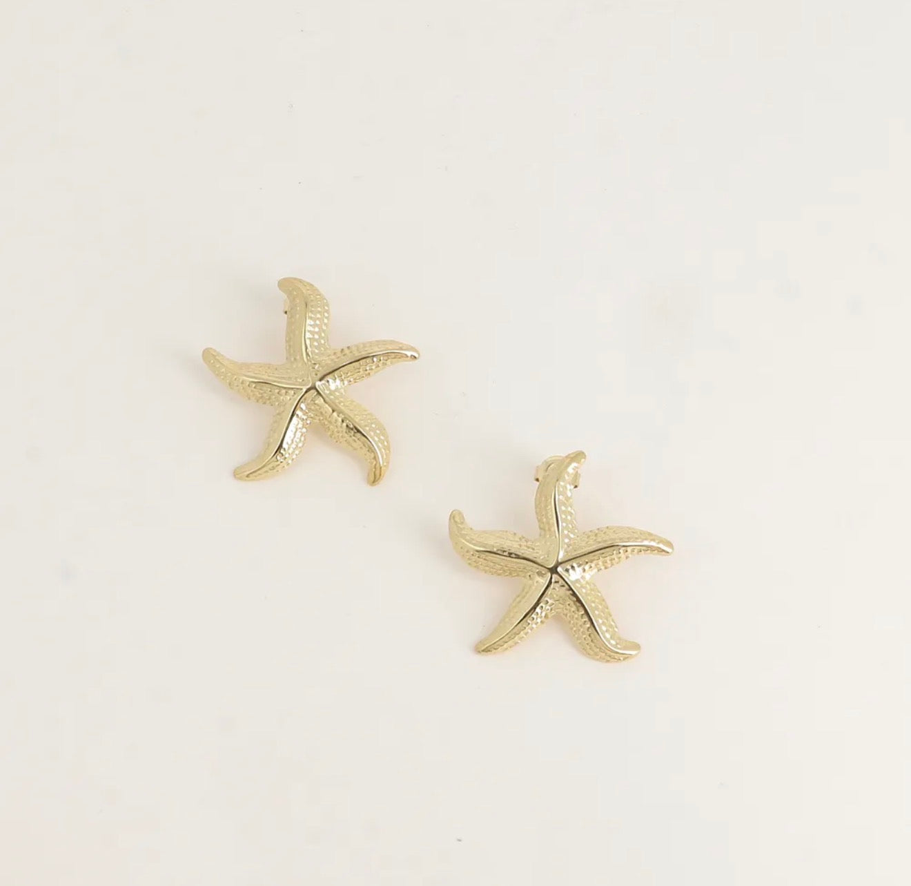 Les boucles d'oreilles Puce - ETOILE DE MER