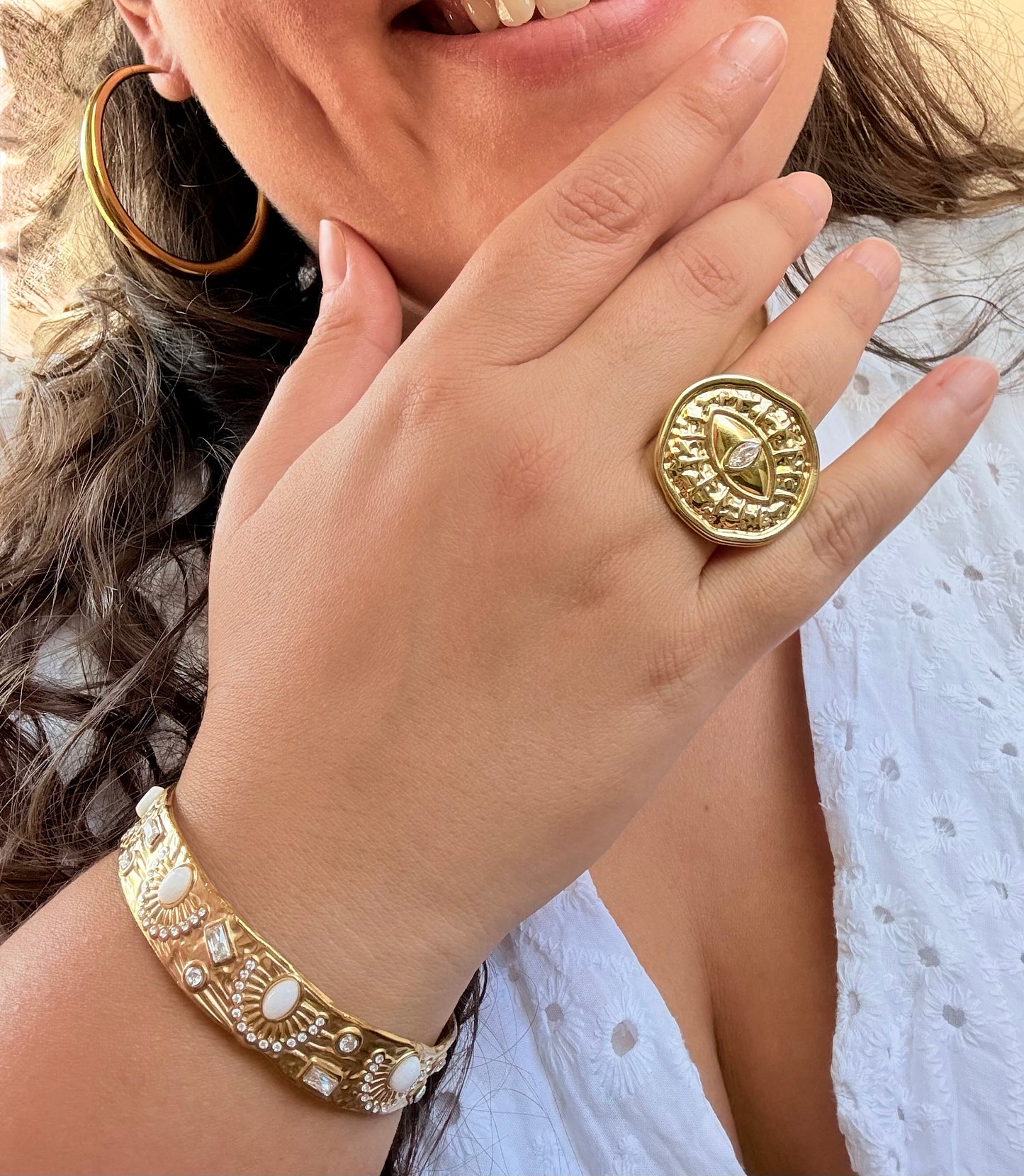 La bague EYE
