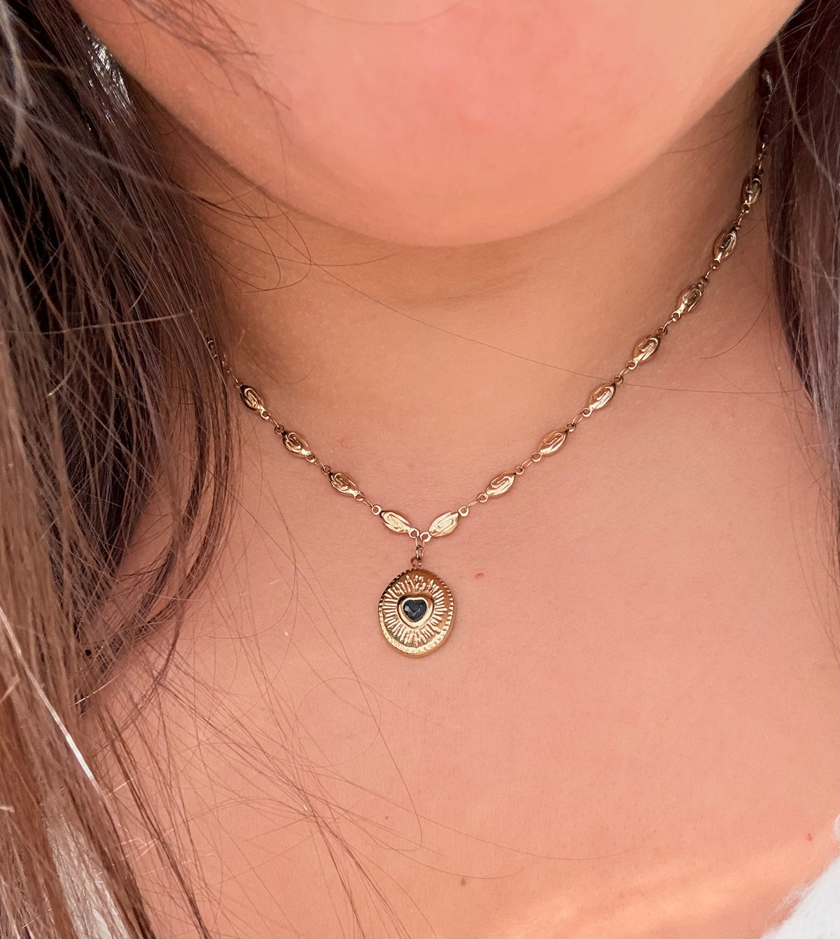 Le collier CHANA