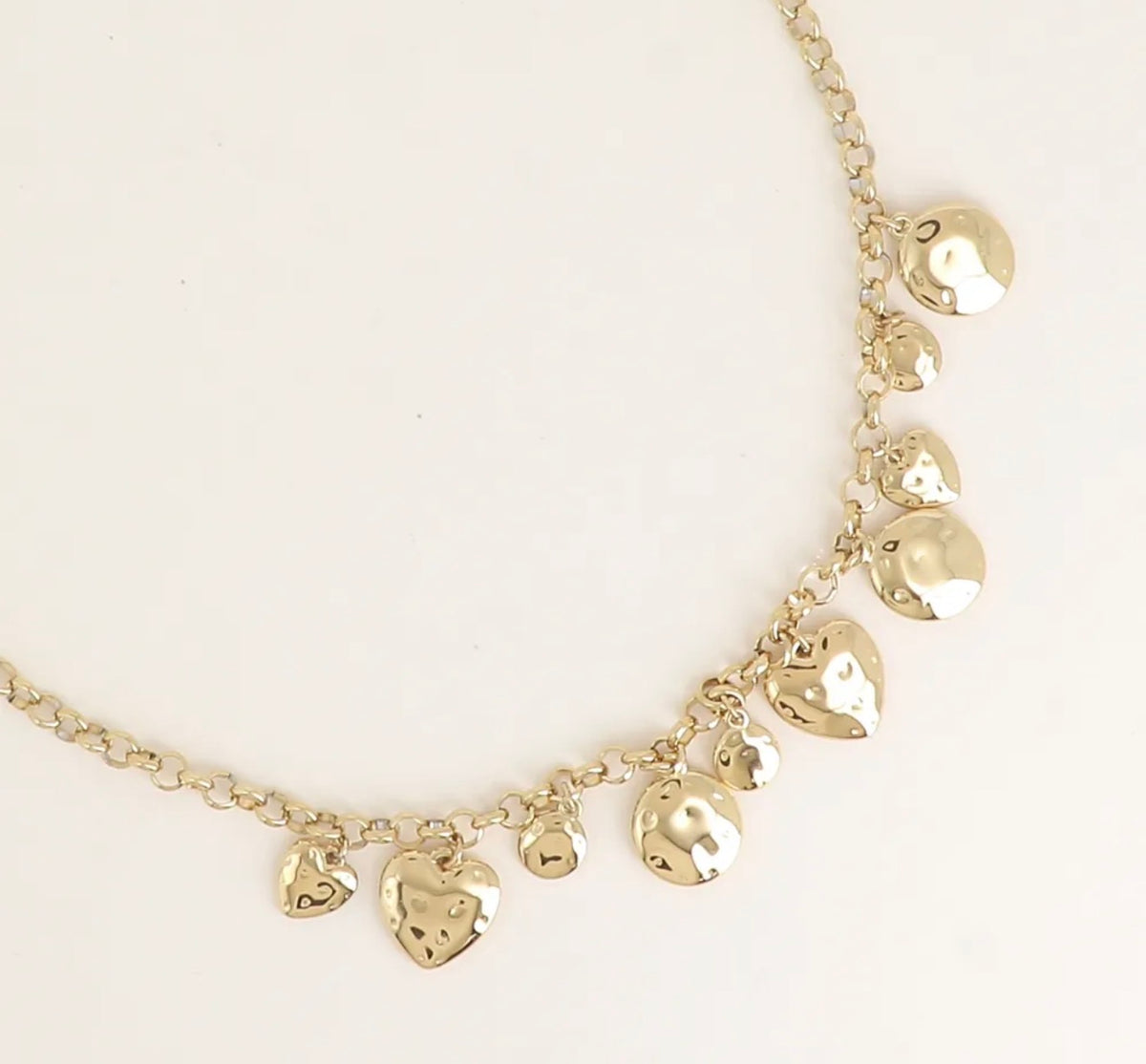 Le collier MYSTRA