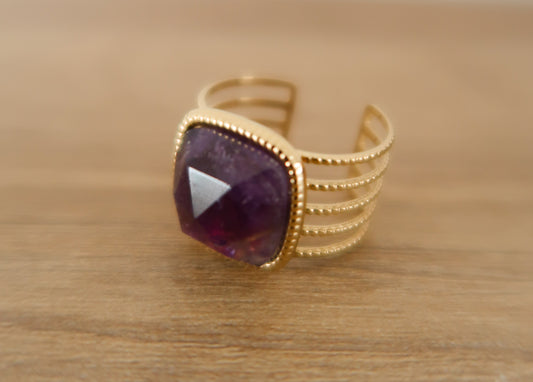 La bague "Lyra" en améthyste