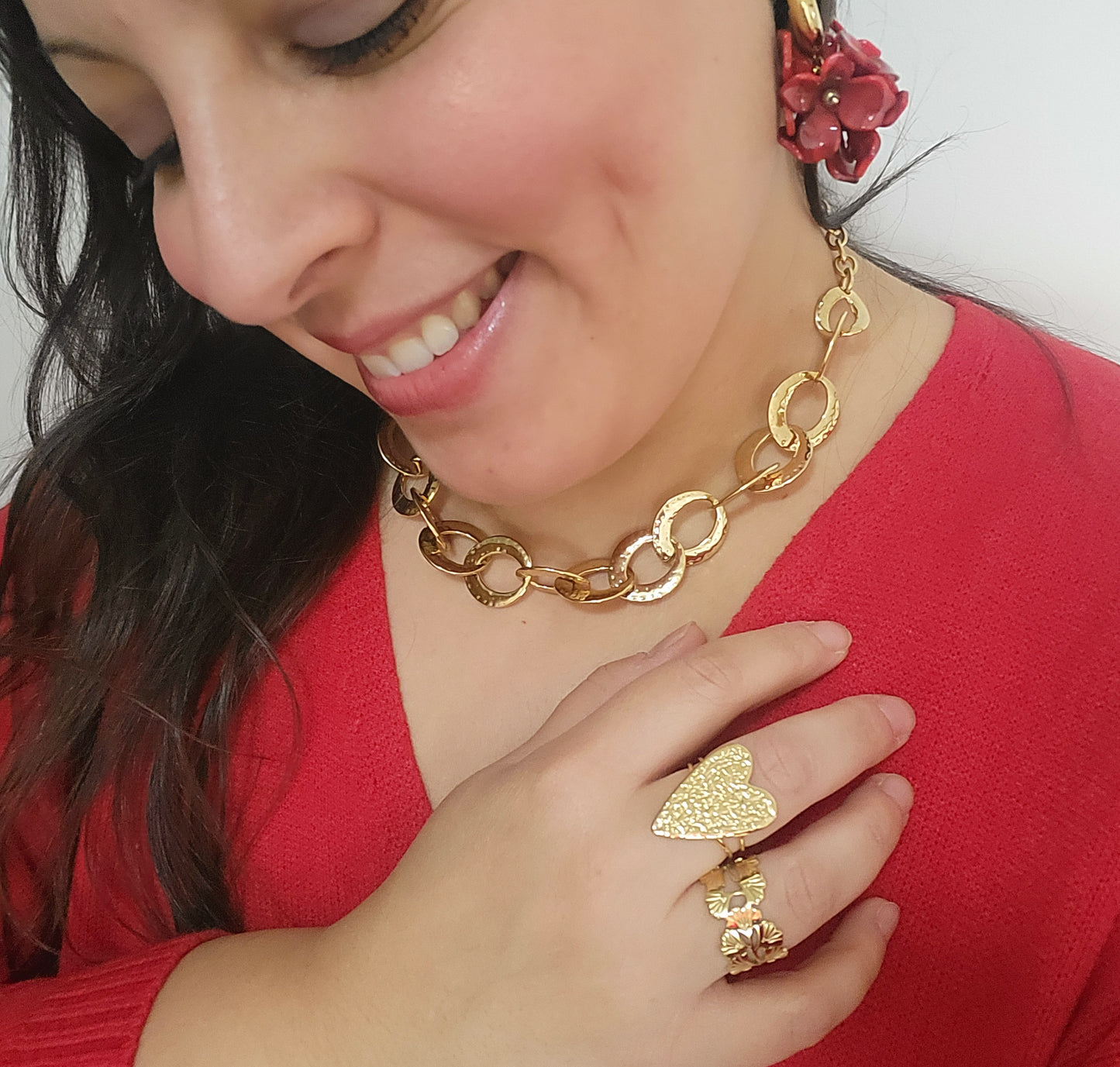 Les boucles d'oreilles ATRIA