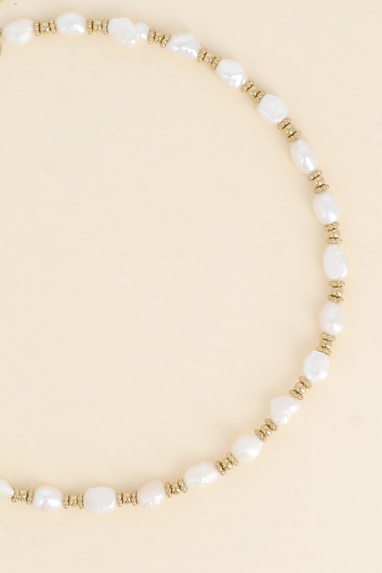 Le collier "Mona" en perles d'eau douce