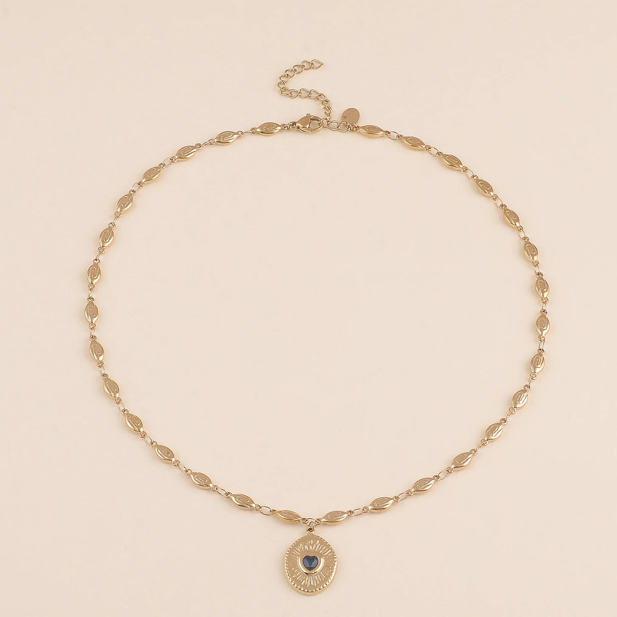 Le collier CHANA