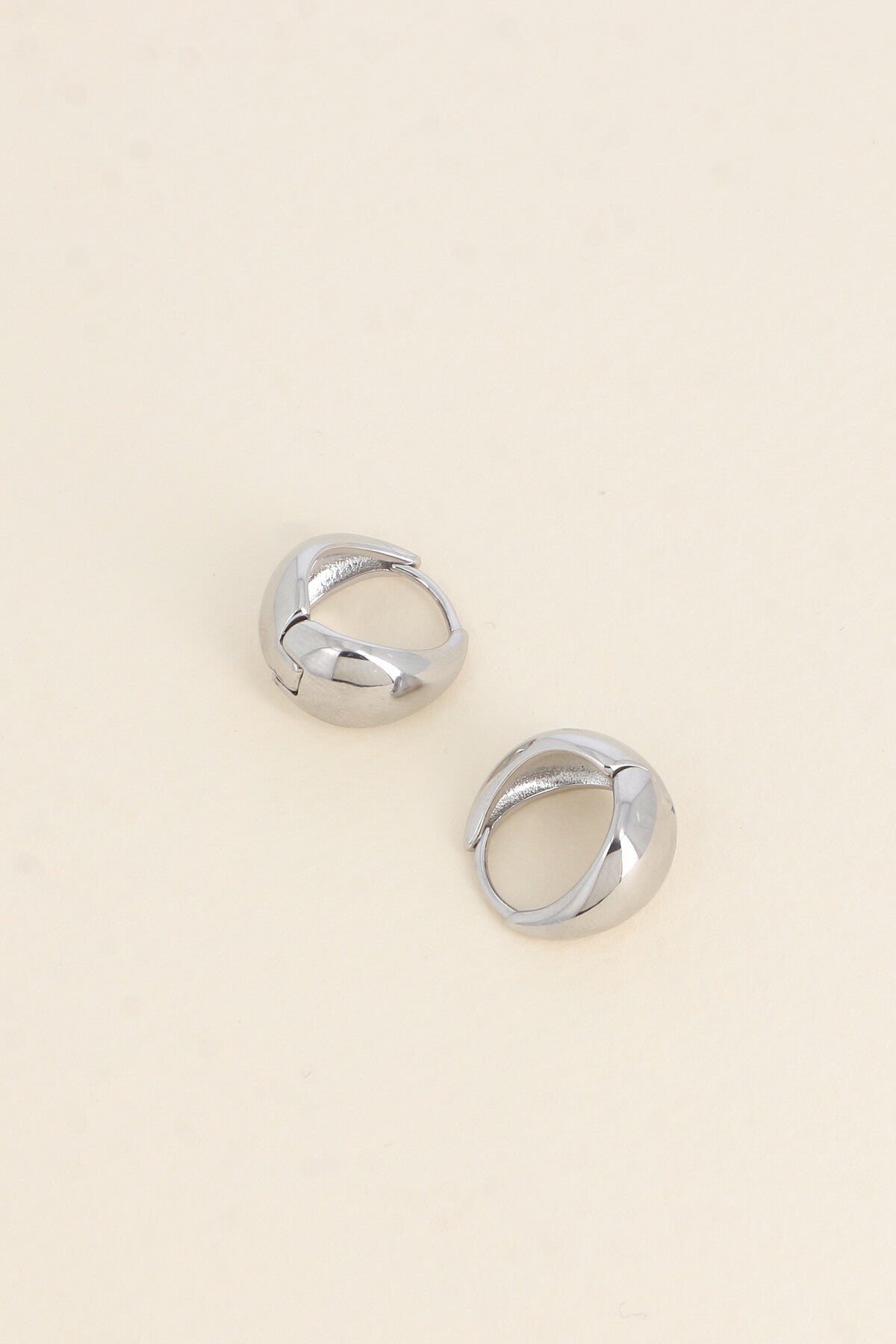 Les boucles d'oreilles "Edna"